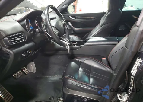 2019 Maserati Levante Gts из США, поврежденный, VIN ZN661ZUA9KX324149